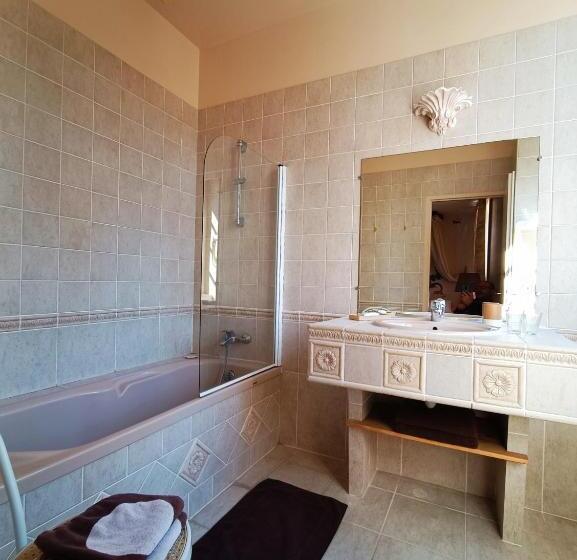 Номер Deluxe, Moulin De Belle Isle