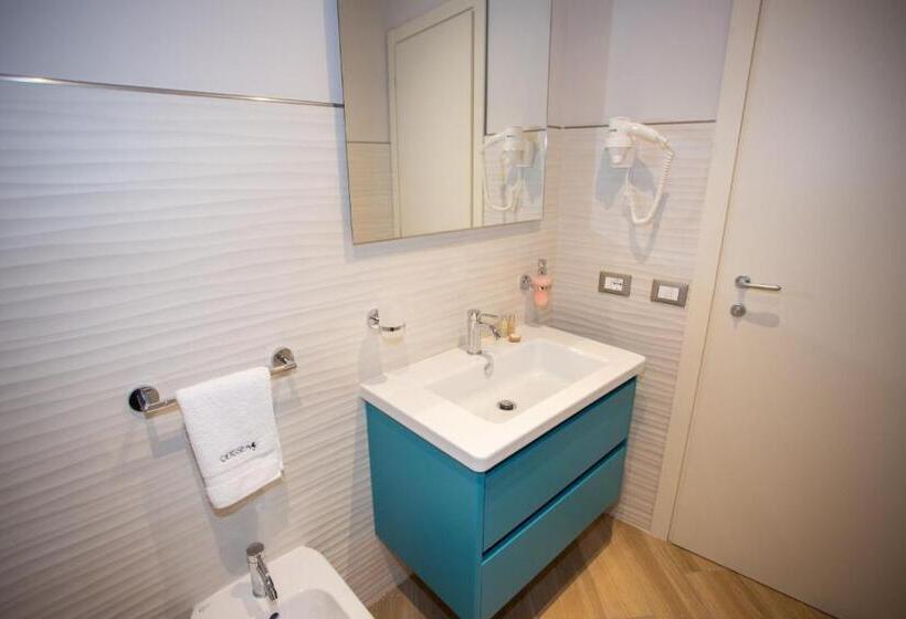 Номер Стандарт с Балконом, Odissea Residence E Rooms