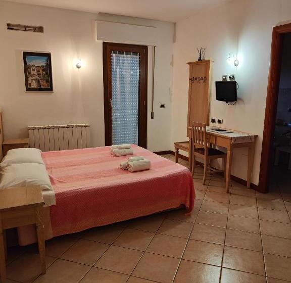 اتاق لوکس, Camere Rufino A Pochi Chilometri Dal Centro Di Perugia E Da Assisi