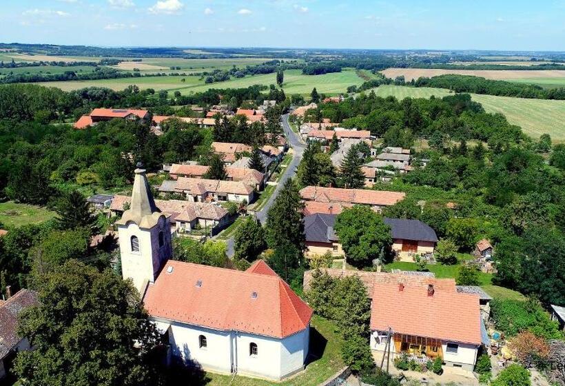 Апартаменты 1 Спальня, Tolnay Kúria és Vendégház