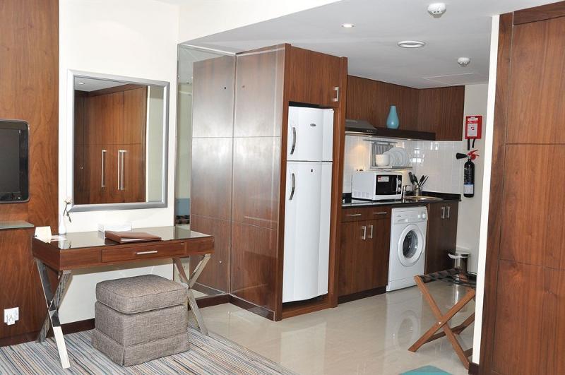 Студия Классика, Phoenix Plaza Hotel Apartments