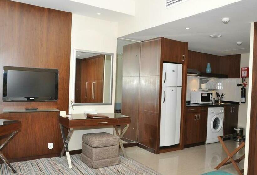 Студия Классика, Phoenix Plaza Hotel Apartments