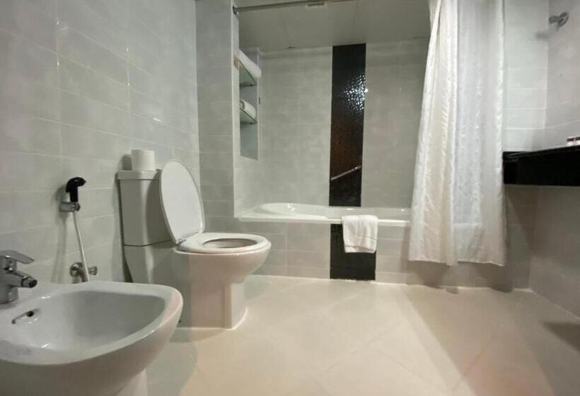 Студия Классика, Phoenix Plaza Hotel Apartments