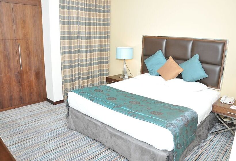 Студия Классика, Phoenix Plaza Hotel Apartments