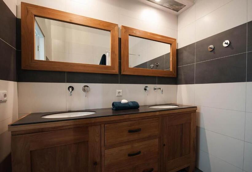 Номер Стандарт Вид на Сад, B&b Veers Buuten