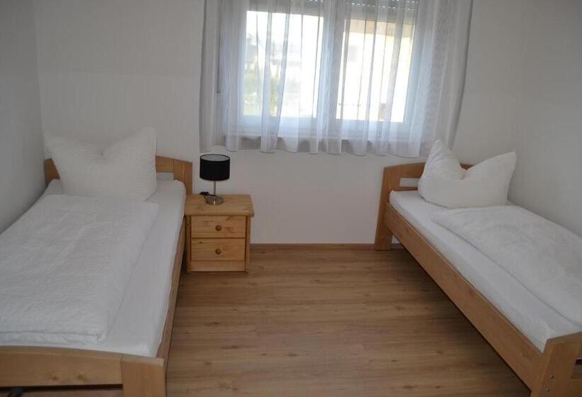 家庭间, Aparthotel Sebastian