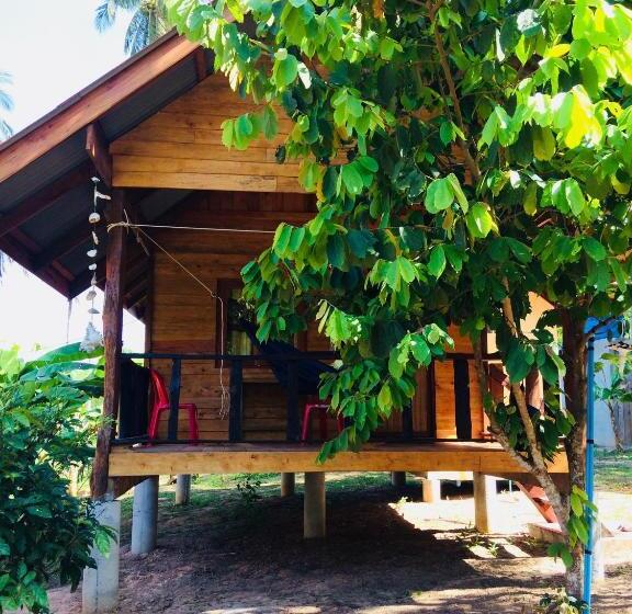 Бунгало Deluxe, Gardenhomeresortkohjum