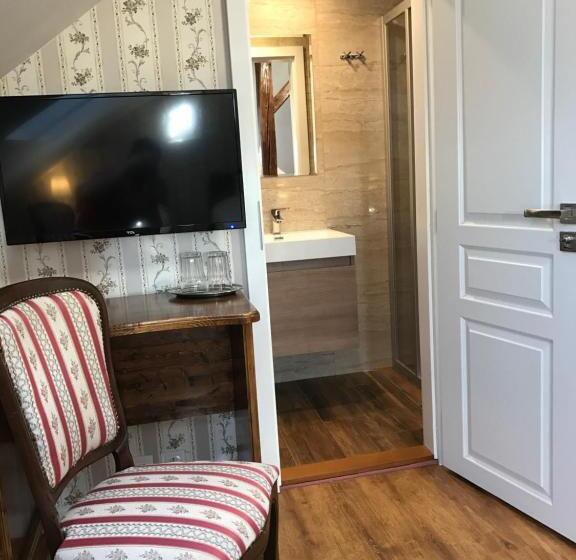 デラックスルーム, Centercity Apartments
