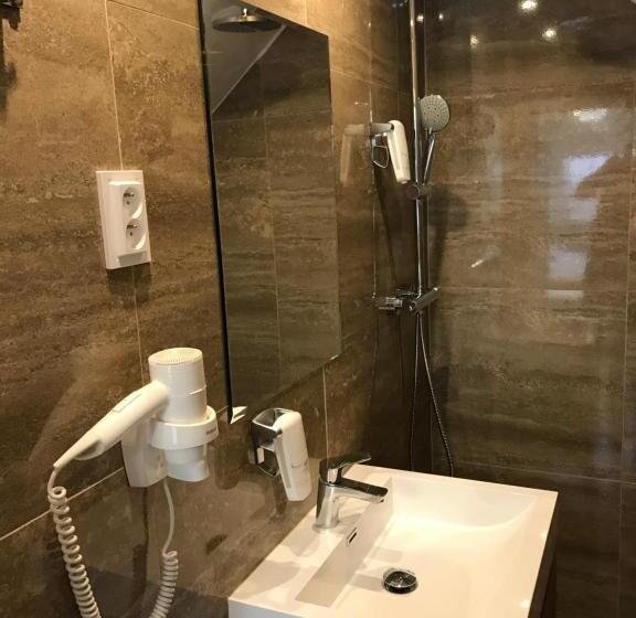 ガーデンビュースーペリアールーム, Centercity Apartments