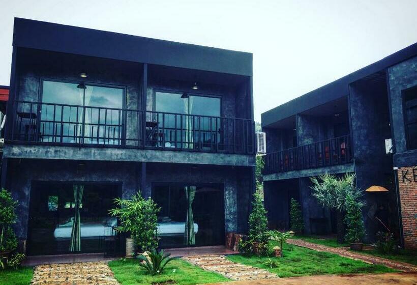 Номер Deluxe с Балконом, Keeree Loft Resort คีรีลอฟท์รีสอร์ท
