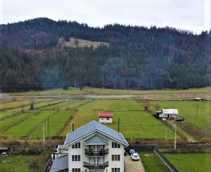 ویلای 3 خوابه, Sweet Home Bucovina Frasin Petreceri Private Si Majorate