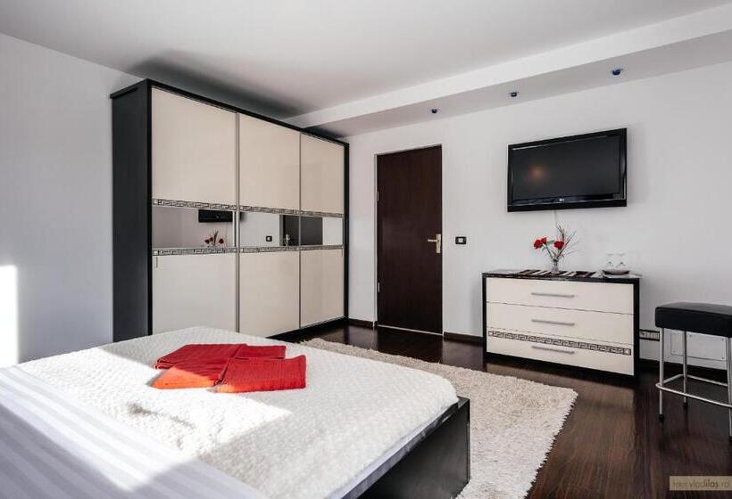ویلای سوپریور 1 خوابه, Sweet Home Bucovina Frasin Petreceri Private Si Majorate