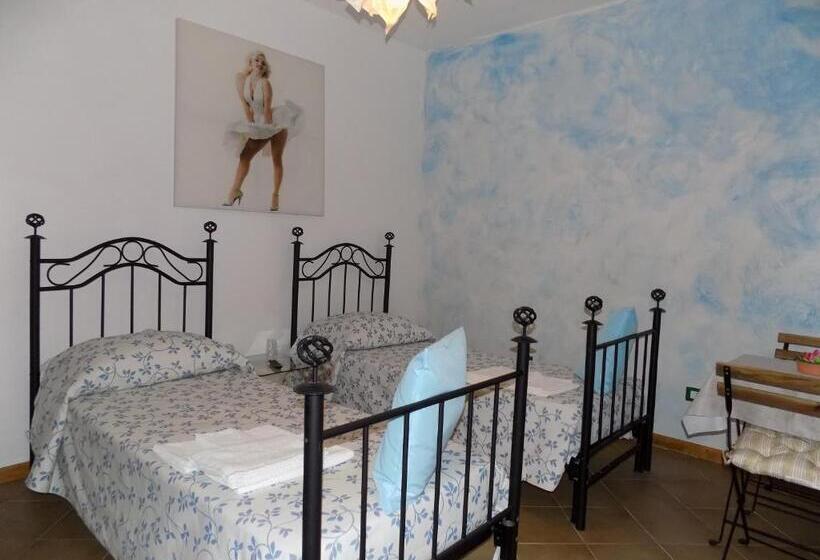 اتاق اکونومی, La Noce Bed And Breakfast