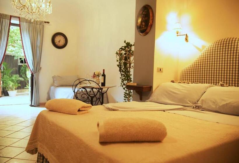 غرفة قياسية مطلّة علي الحديقة, B&b Del Giglio