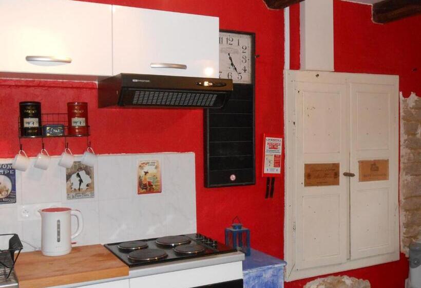 Дом 1 Спальня, Chat Noir Gite Et Chambre D Hotes