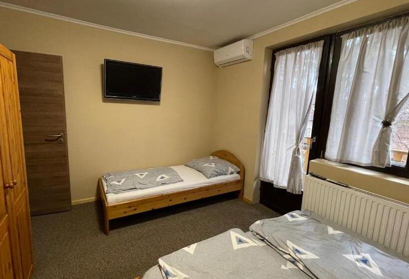آپارتمان 3 خوابه, Grátisz Apartman Siófok