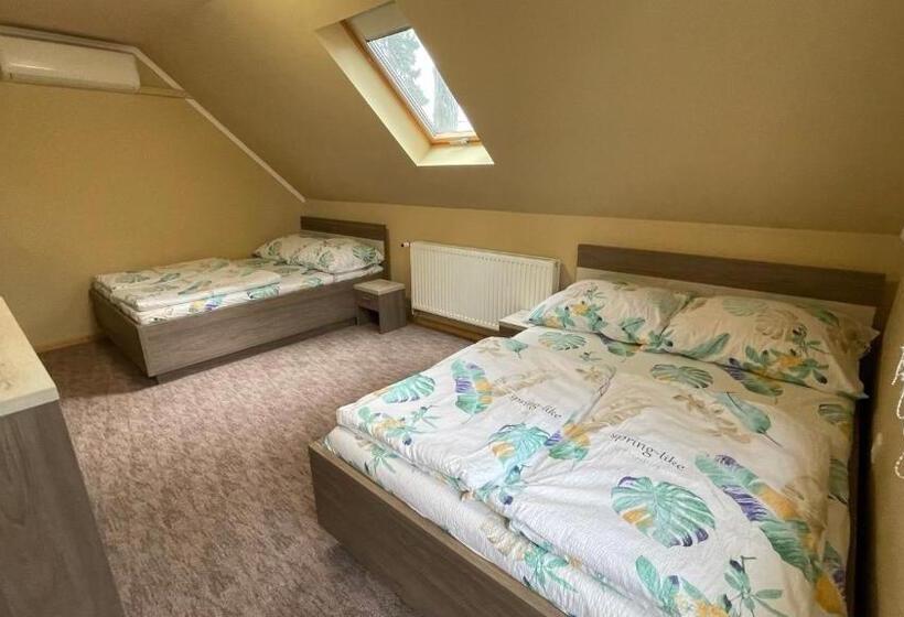 آپارتمان 1 خوابه, Grátisz Apartman Siófok
