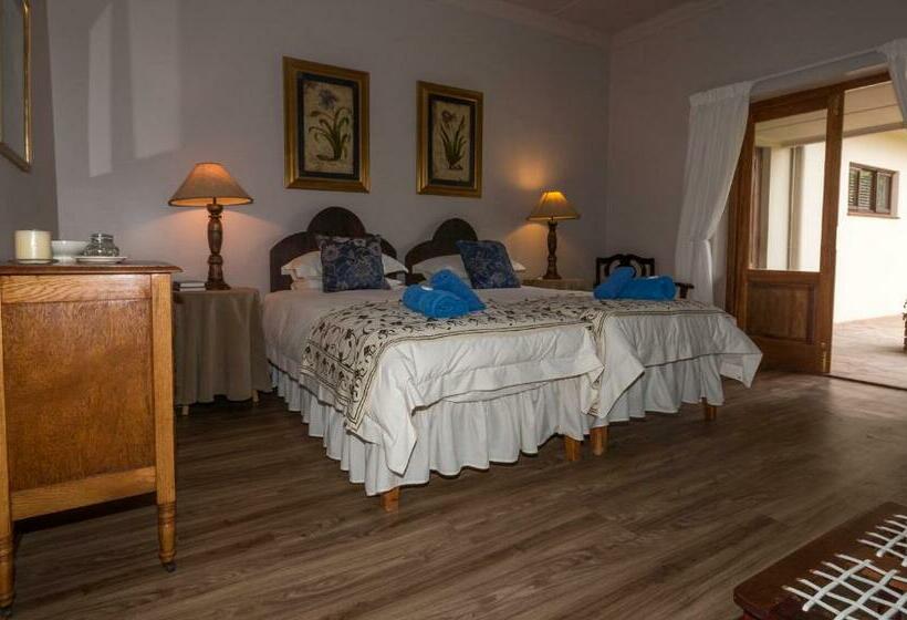 Номер Стандарт Вид на Сад, Lalani B&b/self Catering Cottages