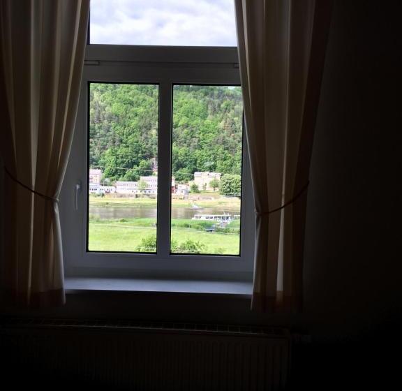 Апартаменты 1 Спальня с Балконом, Pension Hönel Hof Bad Schandau