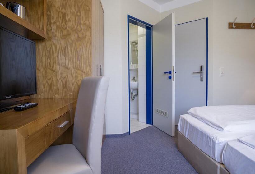 Номер Стандарт, Königstein Kiel By Tulip Inn