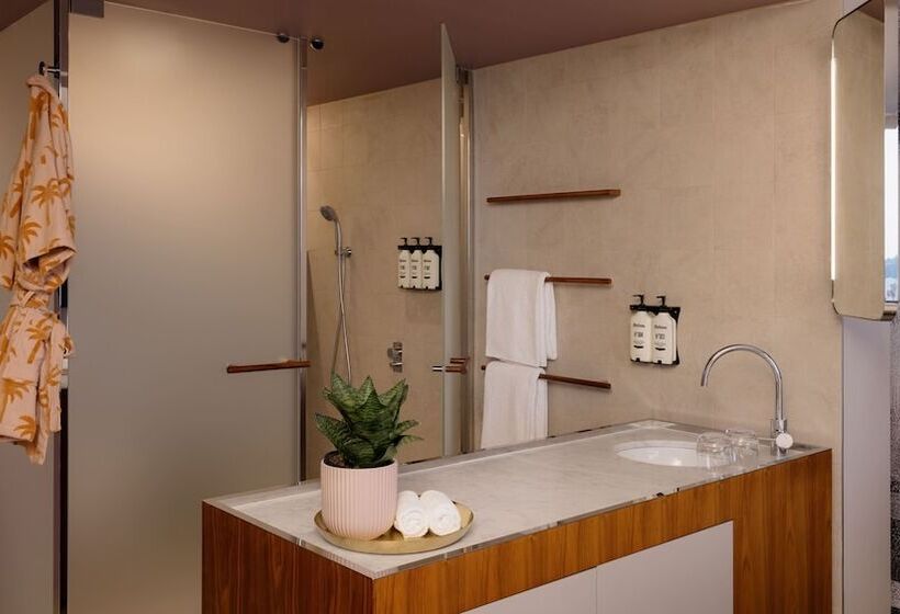 جناح ذو إطلالة, Indigo Sydney Potts Point, An Ihg