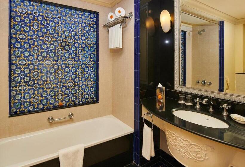 Номер Deluxe Кровать Кинг, The Ummed Jodhpur Palace Resort & Spa