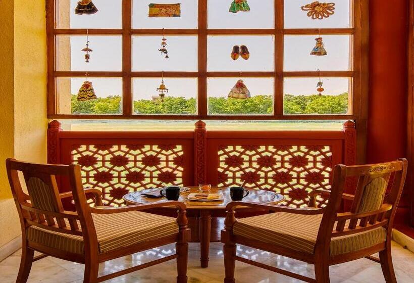 Королевский Люкс, The Ummed Jodhpur Palace Resort & Spa