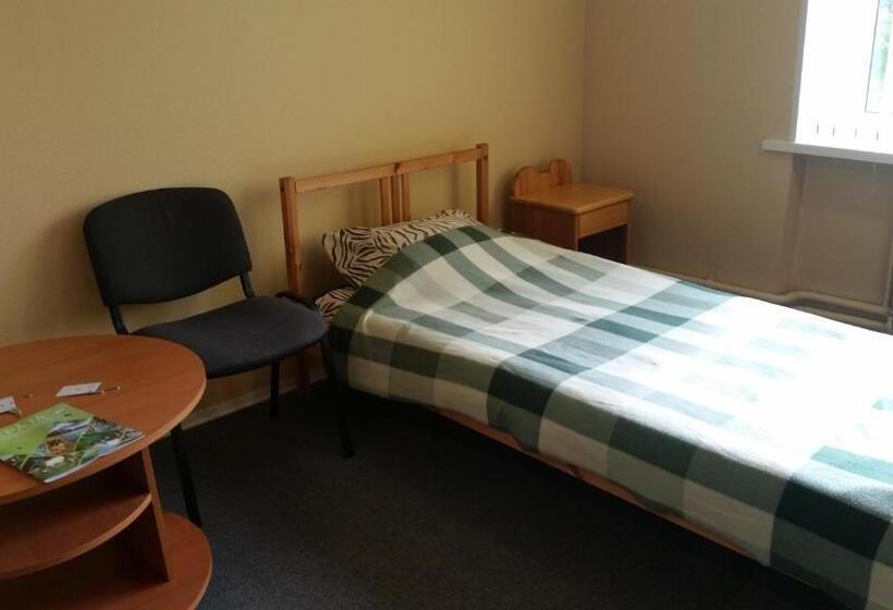 Economy Quadruple Room, The Bunker Hostel