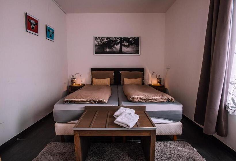 اتاق اکونومی با حمام مشترک, B&b/boertel De Meander
