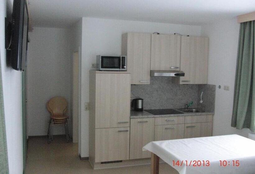 آپارتمان 2 خوابه, Haus Brandner