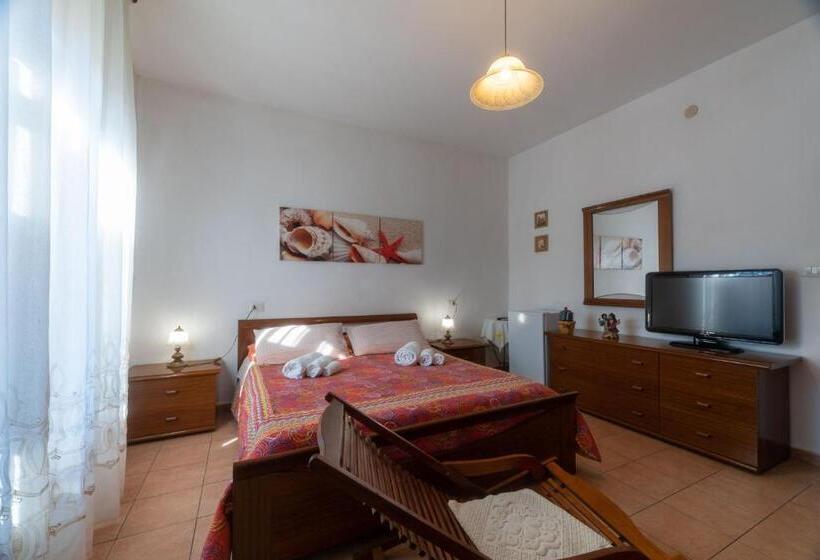 اتاق کلاسیک, Bed And Breakfast Le Petunie