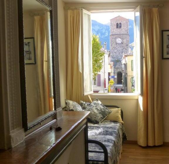 Номер Стандарт Трехместный, Chateau View Chambres D Hôtes