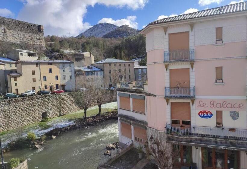 Апартаменты 2 Спальни, Chateau View Chambres D Hôtes