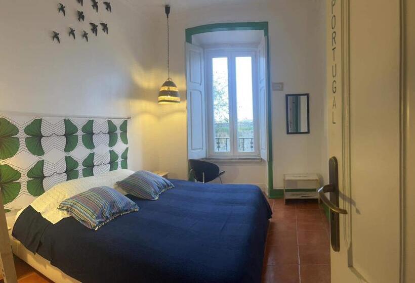اتاق استاندارد, Peniche Hostel