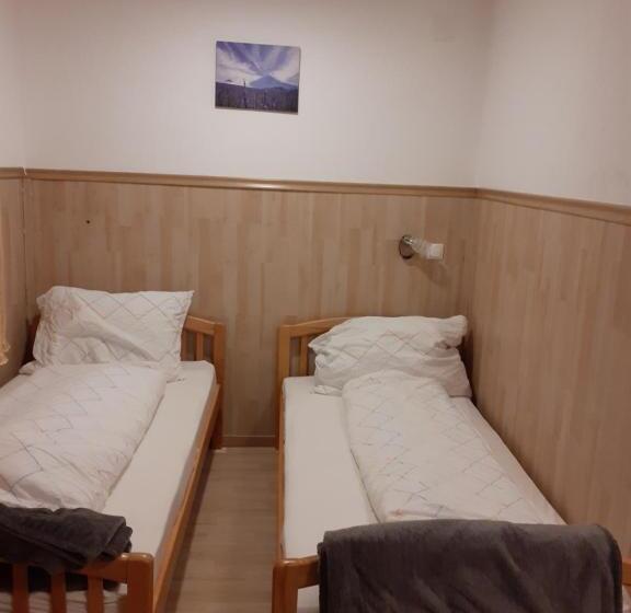 침실 1개 아파트, Zirnberg Appartements