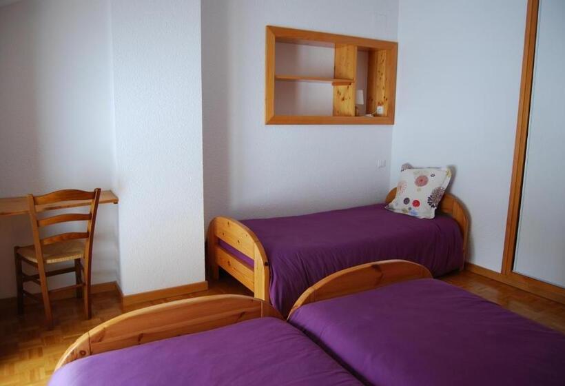 اتاق خانوادگی, Chambre D Hôtes Kieffer Le Grand Bienfaisy