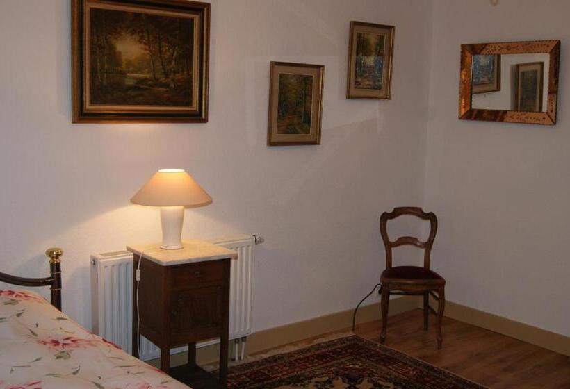 Люкс, Chateau Neufays