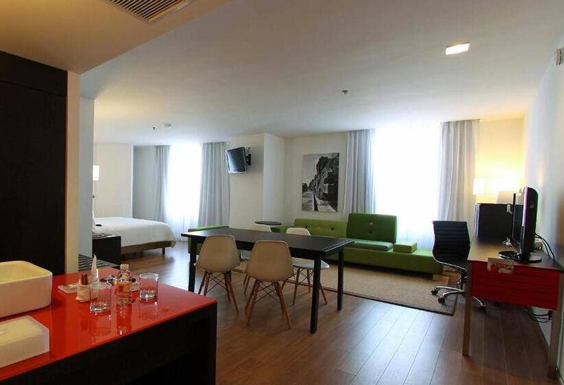 Suíte Júnior, Fiesta Inn Express Naucalpan