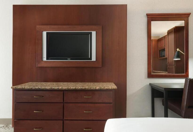 غرفة قياسية سرير كينج, The Clover Hotel, Ascend Hotel Collection