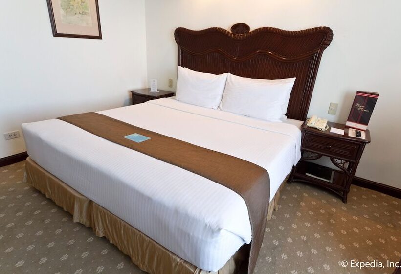 高级大房间, Waterfront Airport Hotel And Casino