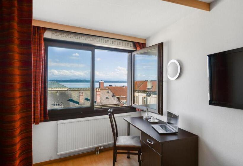 Номер Стандарт, Neuchatel City