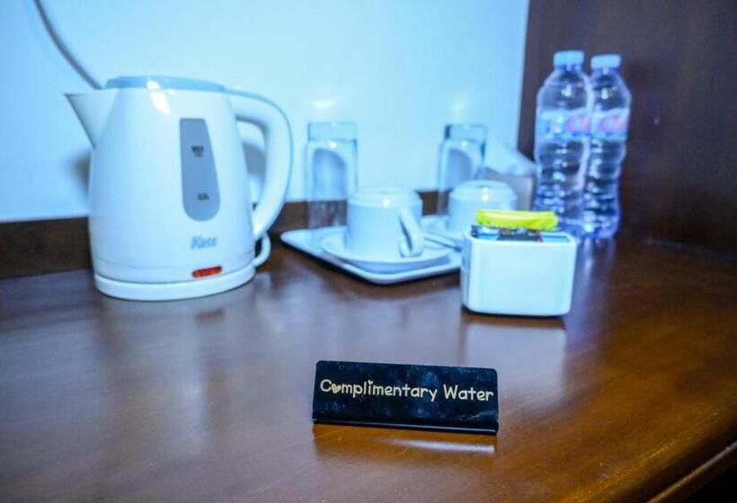 Номер Deluxe, Odaita Hotel Pamekasan Madura
