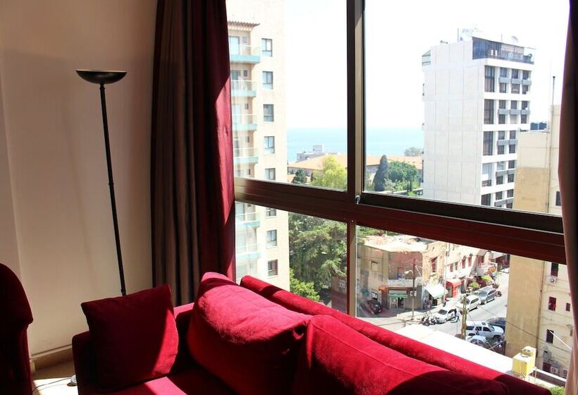 استودیوی لوکس, Bliss 3000 Furnished Studios