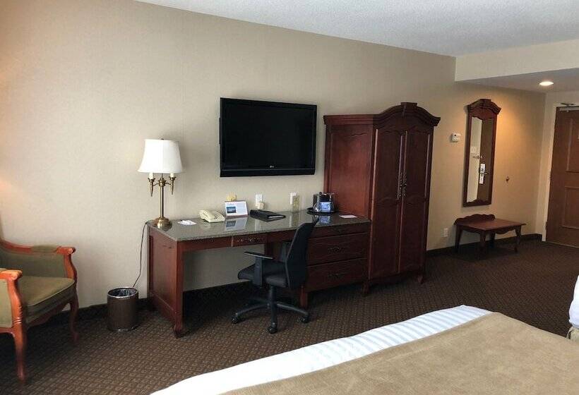 Номер Стандарт 2 Двуспальные Кровати, Chateau Saint John Trademark Collection By Wyndham