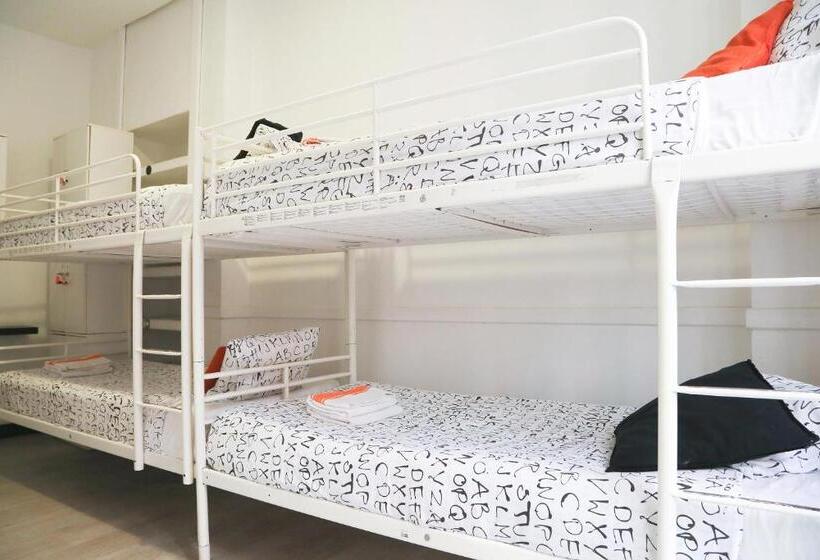 اتاق استاندارد, Hostels Meetingpoint