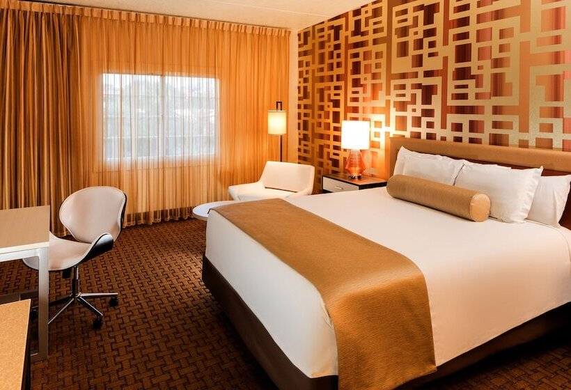 带大床的标准间, Eureka Casino Resort
