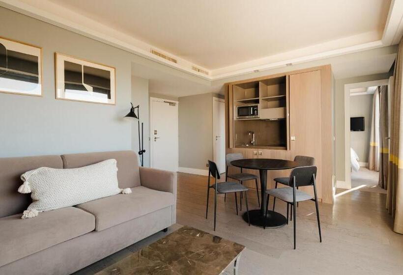 スーペリアースイート, Sonder L Edmond Parc Monceau