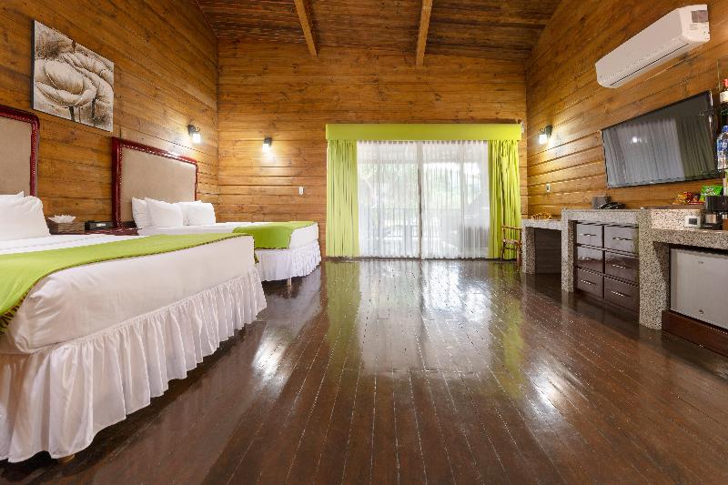 اتاق لوکس, Baldi Hot Springs Hotel & Spa