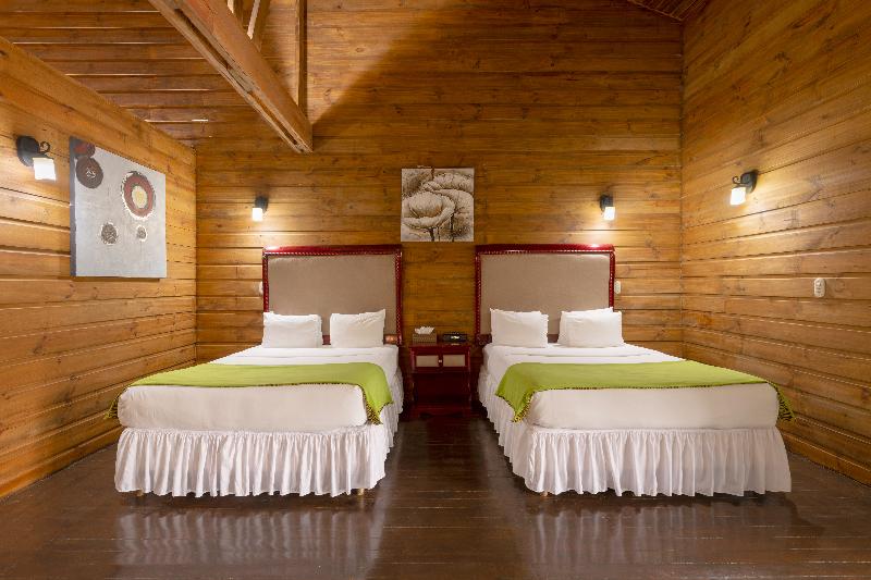 اتاق لوکس, Baldi Hot Springs Hotel & Spa