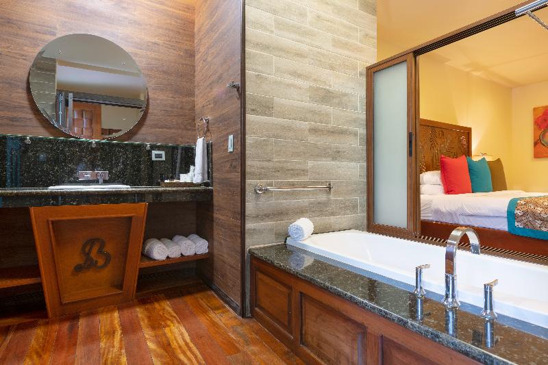 سوییت جونیور, Baldi Hot Springs Hotel & Spa